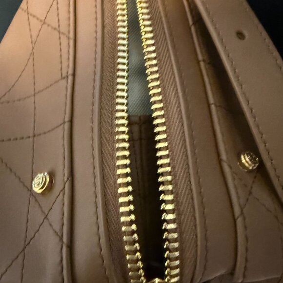 DIOR Medium D-Journey Bag in Vintage Smooth Calfskin (MINT CONDITION) - Picture 7 of 10